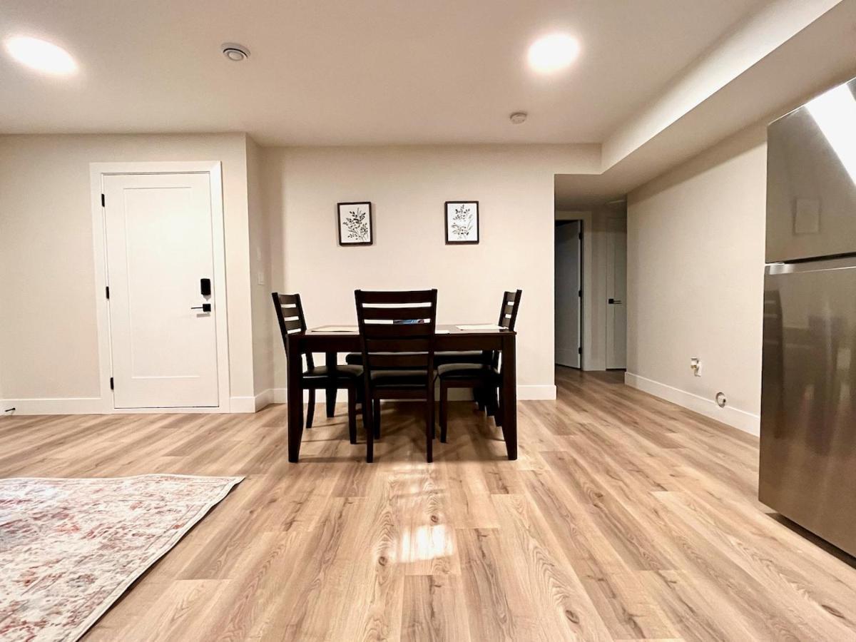 The Harmony Inn Spacious 2 Bdrms 2 Beds Basement Suite Surrey Exteriér fotografie